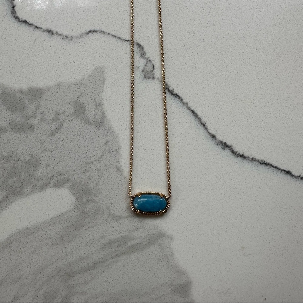 Gem stone look necklace